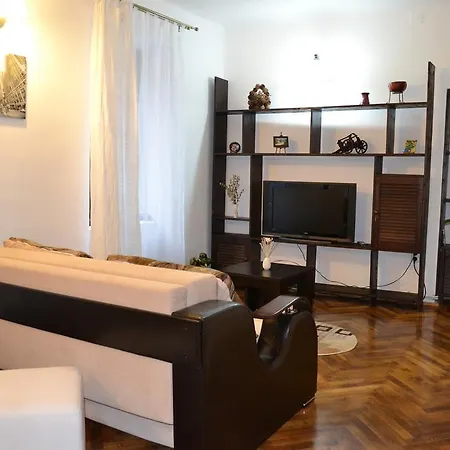 Haydn Vintage Apartment Brasov